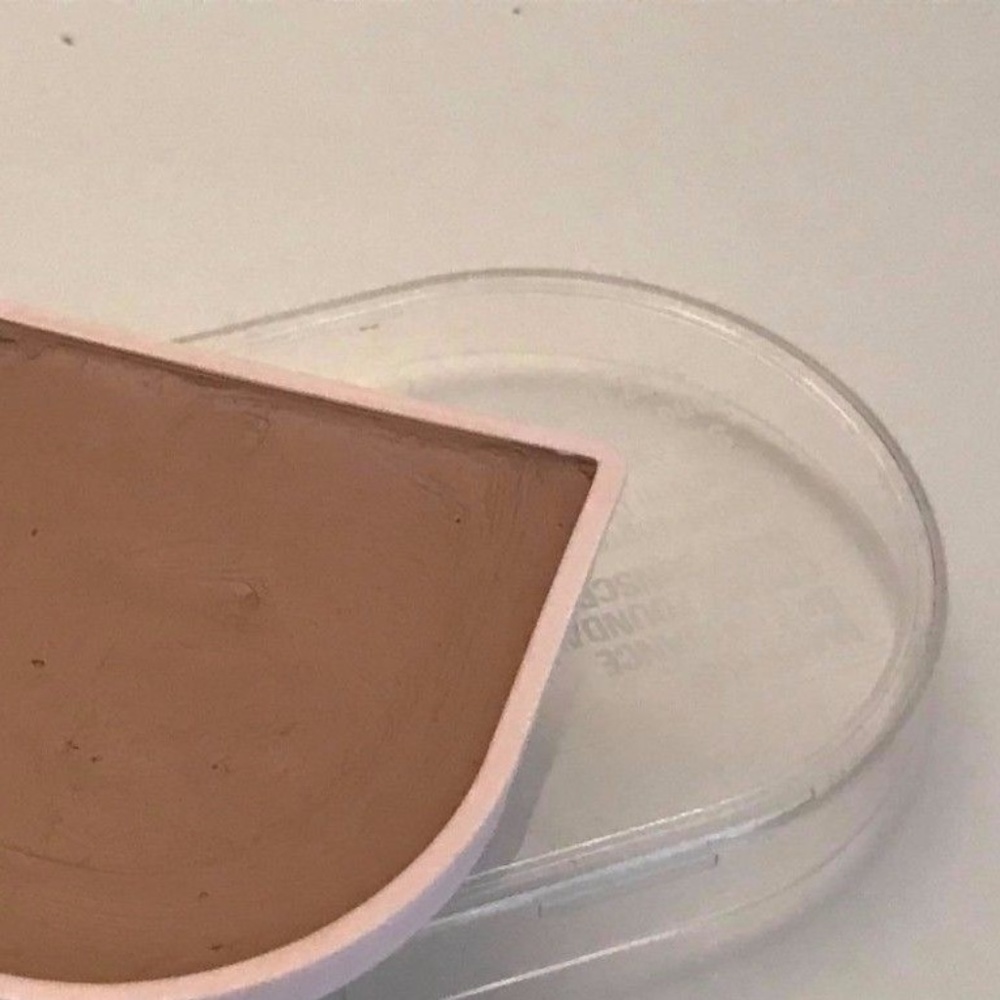 Mary Kay CREAM FOUNDATION True Beige SILVER CASE